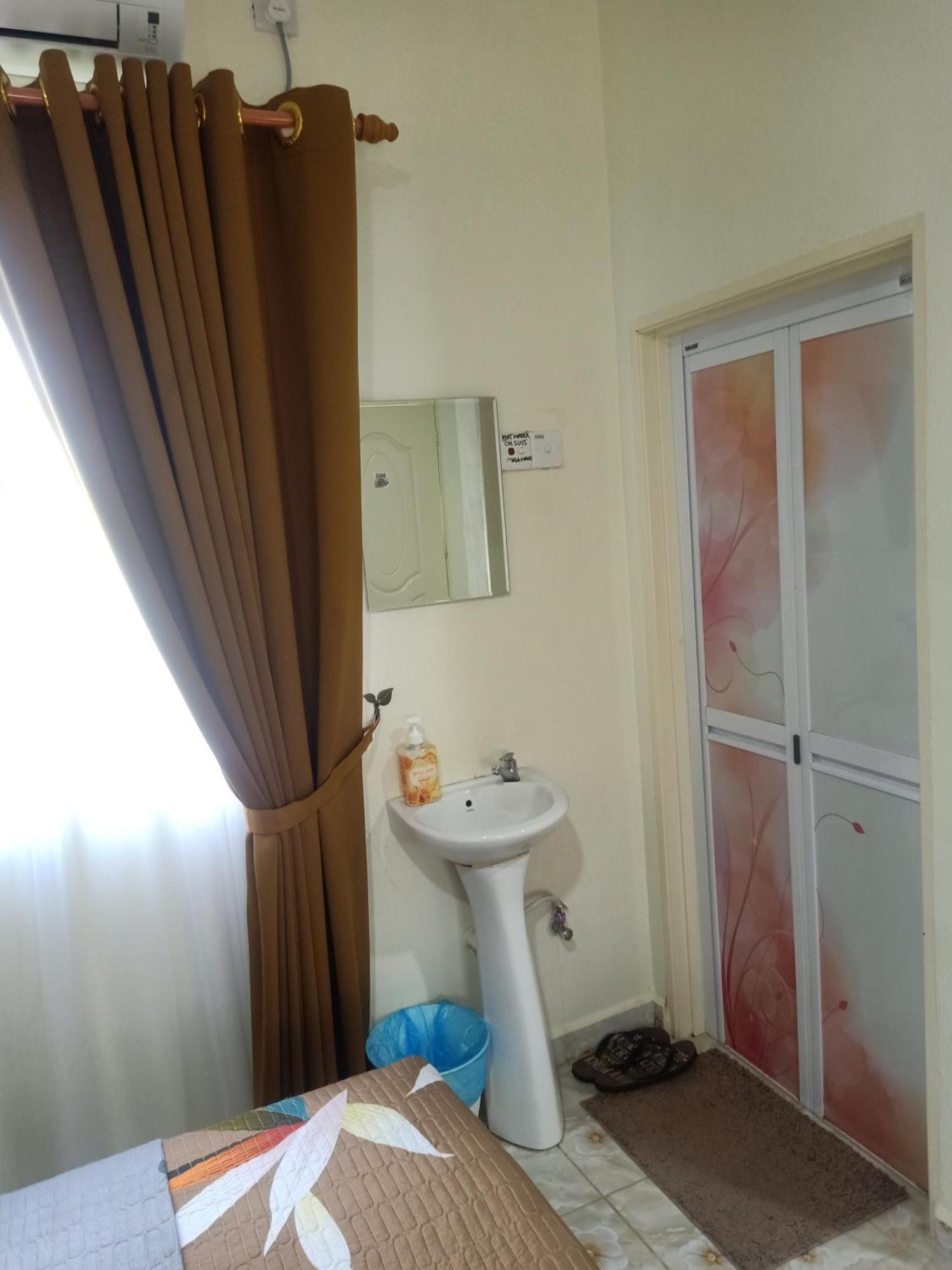Heal Inn Roomstay- Islamic Guest カンガー エクステリア 写真