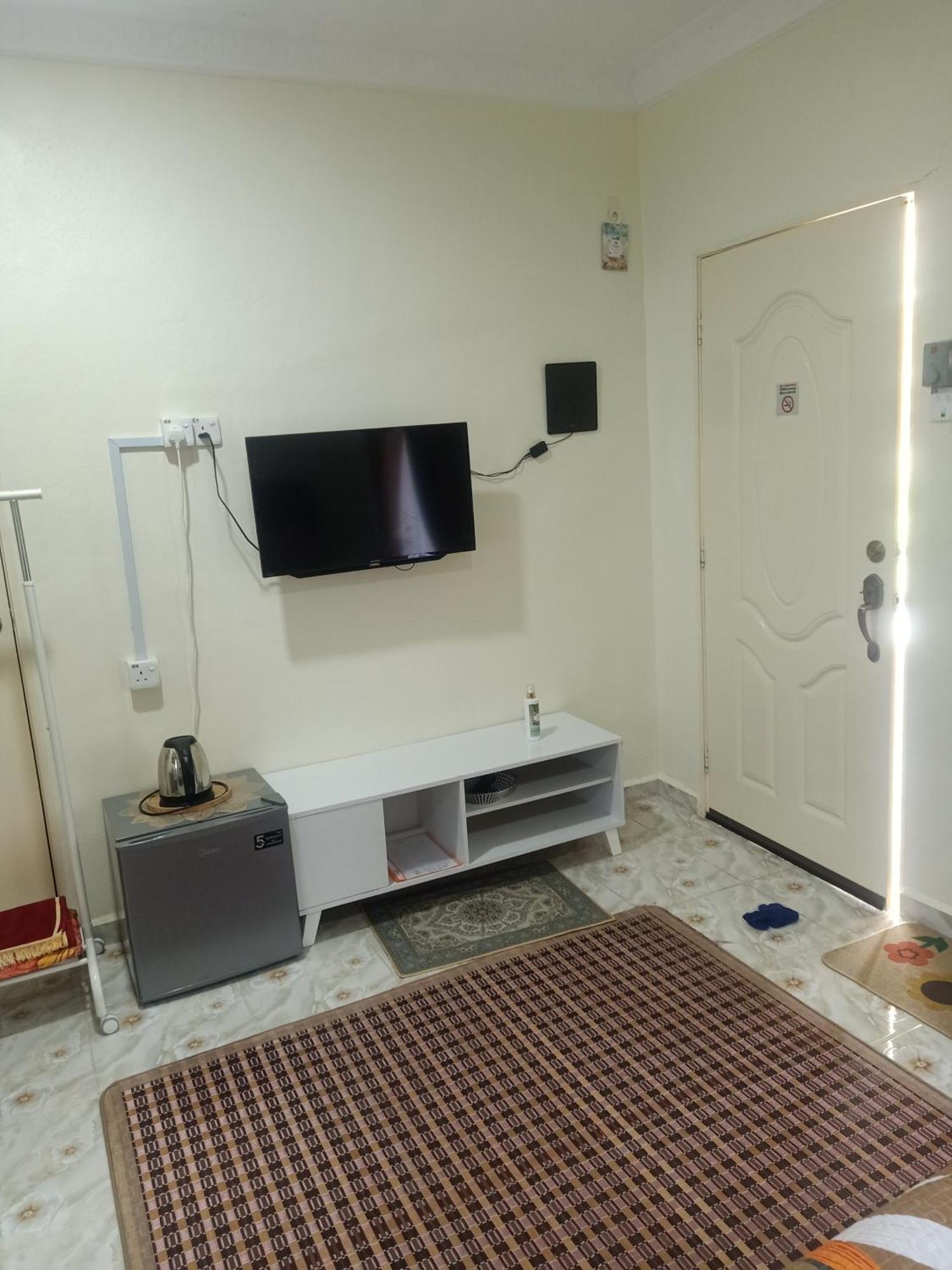 Heal Inn Roomstay- Islamic Guest カンガー エクステリア 写真