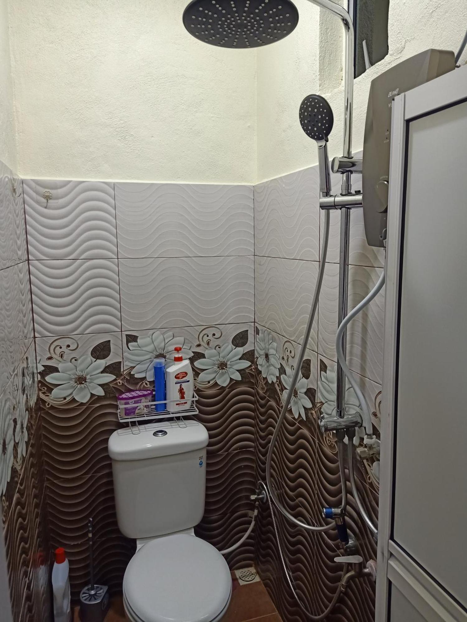 Heal Inn Roomstay- Islamic Guest カンガー エクステリア 写真